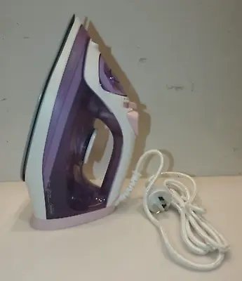 Philips Series 3000 Steam Iron - Pink DST3010/39 • $69.99