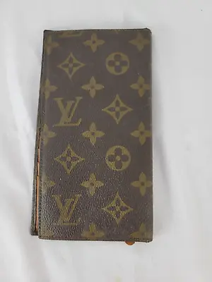 Vintage 80's Louis Vuitton Brown Leather Checkbook Style Vertical Wallet • $114.97