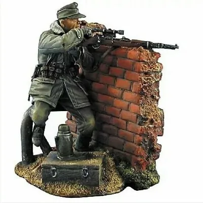 1/35 Resin Figure Model German Sniper In WW2 (with Base) Unpainted Unassembled • $12.45