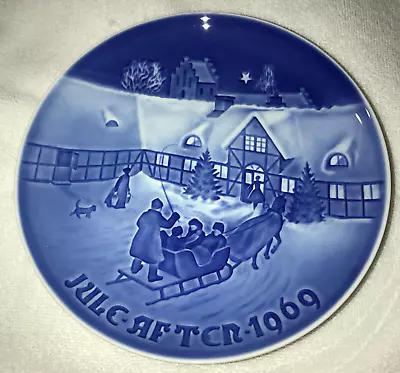 BING & GRONDAHL 1969 B&G Blue Christmas Plate 7  Decorative Collector PERFECT • $7.95