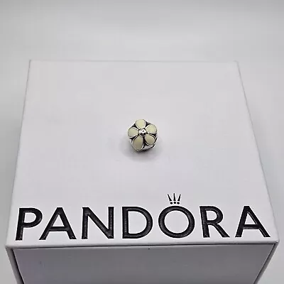 Genuine Pandora White Enamel Darling Daisy Clip Charm ALE 925 # 791259EN12 • £24