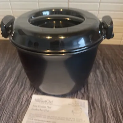 Pampered Chef Microwave Rice Cooker  • £30