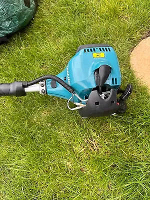 Makita ER2600L Twin Line 2 Stroke Strimmer Easy Start Mint Condition See Video • £98