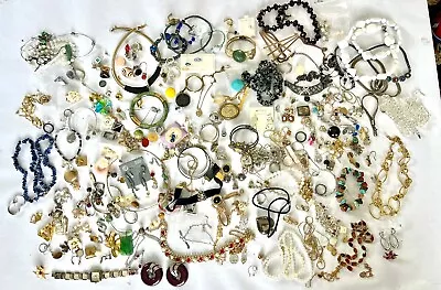 Estate Vintage Costume Jewelry Lot Bracelets Pins Earrings Necklaces • $0.99