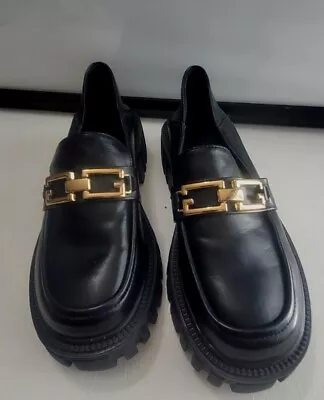 Beautiful Black Platform Shoes! Womens Size 7. Gold Buckles. BRAND NEW NEVER... • $14
