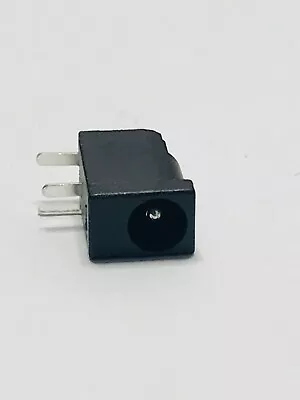 10pcs Of PJ-007  Circular DC Power Connector 3POS 1.35x3.5mm R/A Thru-Hole • $3.99