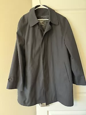 Botany 500 Men’s L Long Raincoat Black With Zip Out Faux Fur Lining • $35