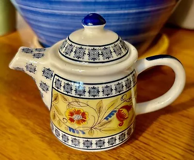 Vintage Porcelain Art Special Edition Eros Miniature Teapot Collectable. • £15