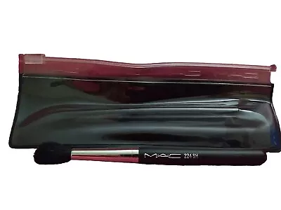 Mac 224sh Short Handled Tapered Blending Brush/new/  Goat  Hair/authentic  • $39.99