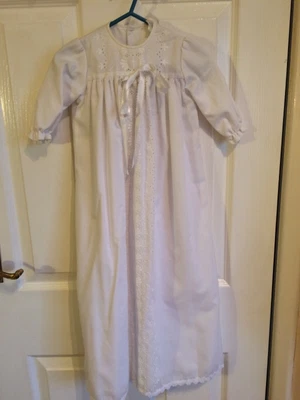 £4.50 • Buy Vintage Harringtons Christening Gown 