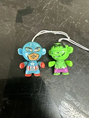 Captain America & Hulk Kinder Egg Toy • £4.51