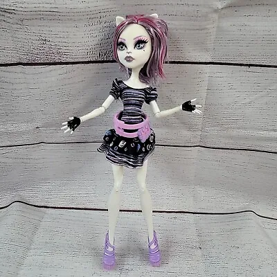 Monster High 2011 Catrine DeMew Scaris City Of Frights Doll Mattel No Tail • $45