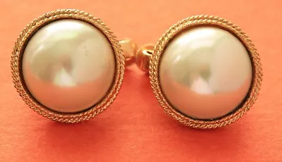 Vintage VENDOME Signed Faux Pearl Classic Gold Tone Earrings Clip-on • $18.99