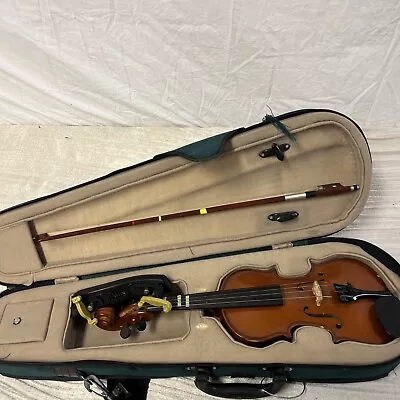 Good Condition Unbranded Violin W/ Case / Bow And Parts • $9.99