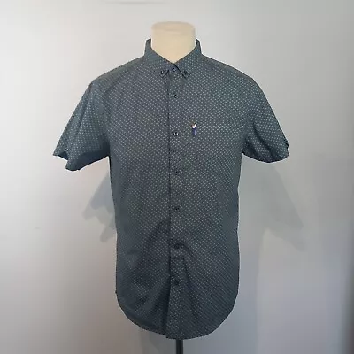 Le Shark Shirt Mens Medium Grey Stars Casual Preppy Y2K Mod Ska Northern Soul • £16.99