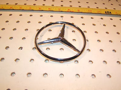 Mercedes W124 1993-95 320/420/E500/E300D REAR Plastic CHROME 1 Star2017580058 • $19.45