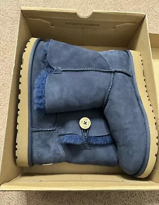 Ugg Boots Size 6 • $50