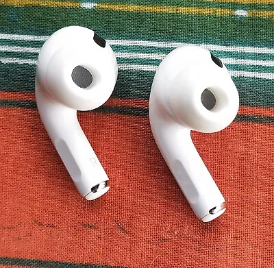 $35 • Buy 2 X Apple AirPods Pro - A2084  Untested For Functionality. Right Ear Side Parts.