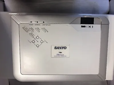 £25 • Buy SANYO PRO XtraX  PLC-XU70 Projector ***** FAULTY FOR SPARES OR REPAIR *****