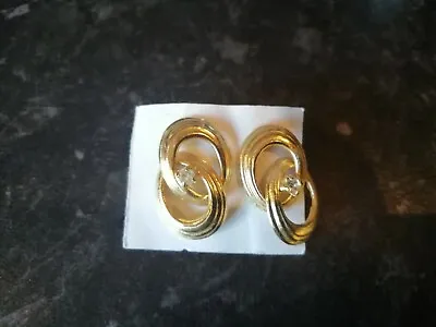 Gold Plated Figure Of Eight/Swirl Diamonte Earrings • £3