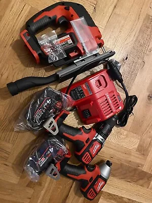 Milwaukee-drill Tool Set And Jigsaw-MORE ITEMS IN DESCRIPTION  COLLECTION ONLY • £300