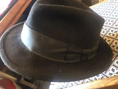 Vintage FELT Fedora HAT • $25