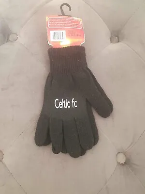 Celtic Football Club    Gloves. • £9.99