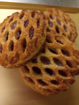  NEW 8 Home Made APPLE & BLACKBERRY LATTICE TARTS   SPECIAL OFFER ONLY £9.99 • £9.99