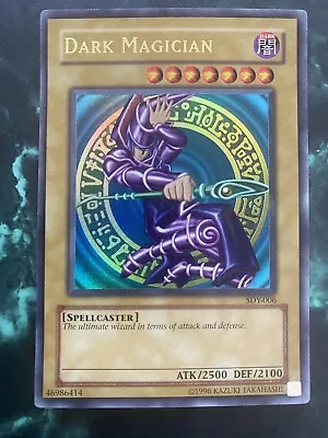 Yugioh Dark Magician SDY-006 • £10