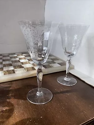 2 Vintage MORGANTOWN CRYSTAL Etched Floral WINE GLASSES BARWARE OPTIC SWIRL • $29.99