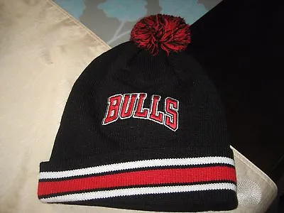 MENS CHICAGO BULLS Mitchell & Ness Winter BEANIE HAT BLACK/RED/WHITE  NWT • $11.99