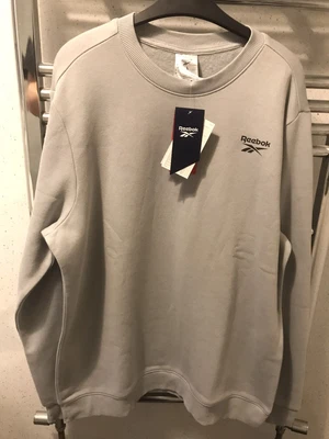 £14.99 • Buy Mens Reebok Sweatshirt Size L BNWT