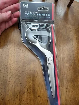 Shears- Stainless Steel 9  (23 CM)  Kai Model 7230 GREAT FOR TAILORING • $35