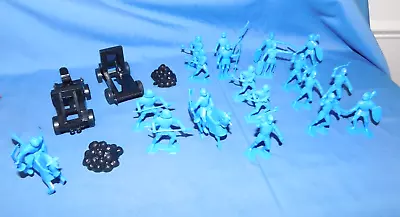 Marx Reissue 1/32nd Scale 2nd Issue Armored Knights And Horses 25 Pcs. (Blue) • $5.99