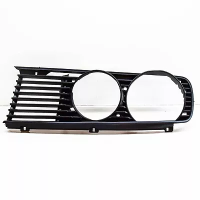 BMW E28 Saloon Headlight Front Lamp Grille Right Genuine 51131930826 • $131.82