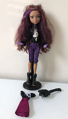 Monster High Sweet 1600 Clawdeen Wolf Doll W/ Doll Stand - HTF • $44.01