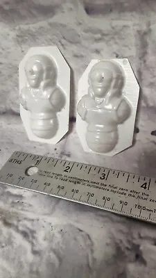 RC Airplane PILOT -   ( Pair Of Small Model Airplane Pilots) • $7