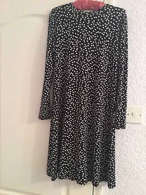 Marks And Spencers Dress Size 10 • £3