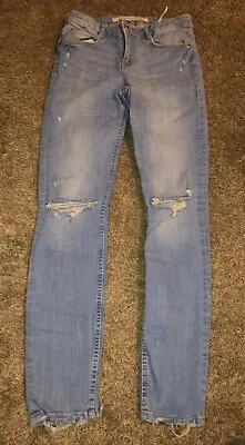 $2 • Buy Light Wash Distressed  Zara Trafaluc Skinny Jeans Size 6
