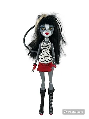 Monster High: Purrsephone Werecat Sister (first Wave) Mixed Shoes Tail • $59.95