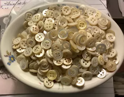 150 Antique/Vintage Mother Of Pearl Buttons 4-hole Sew Thru White/Off White LOT • $8.99