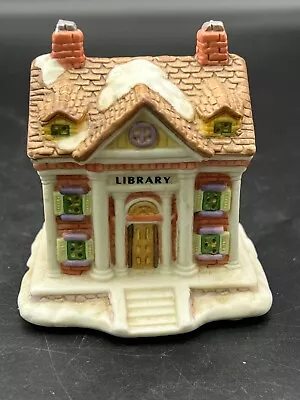 Miniature Olde Town Christmas Village Library 1993 • $5.35