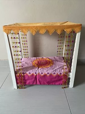 AMERICAN GIRL  Julie Canopy Bed-Retired • $40