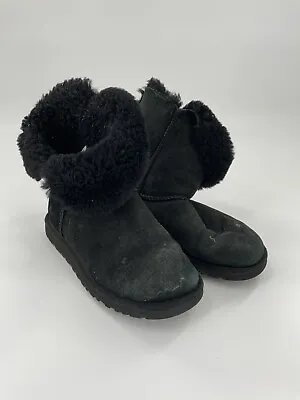 UGG Australia Bailey Button Black Leather-Sheepskin SN 5803 Women’s Boots Size 6 • $19.96