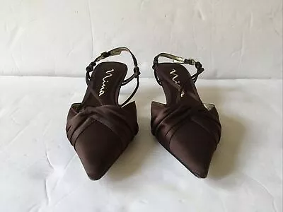 Nina Shoes 7 1/2 Brown Shoes Kitten Heel • $24