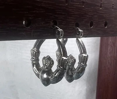 VTG Sterling Silver - IRISH CLADDAGH Heart In Hands Hoop Earrings SS478 • $16.99