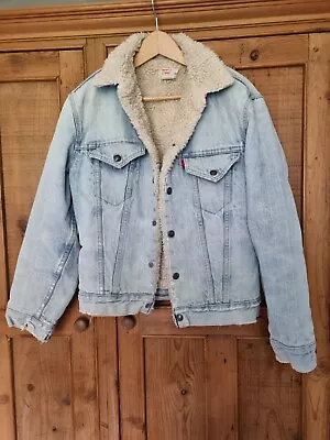 Mens LEVIS Denim Jacket Lined Size M Vintage • £8