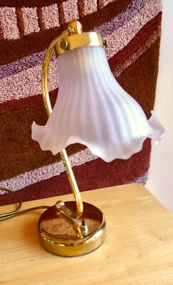 £19.50 • Buy Attractive Table/bedside Lamp, Brass Stem, Fluted Glass Shade, 60w BC Bulb
