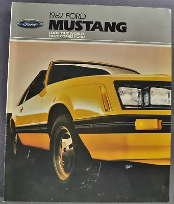 1982 Ford Mustang Catalog Brochure GT GLX GL 3-Door T-Top Excellent Original 82 • $6.95