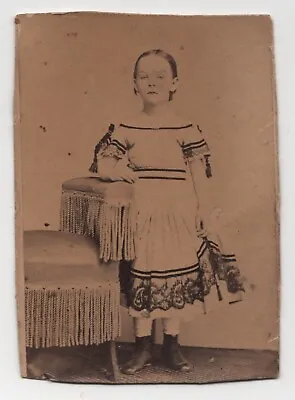 ANTIQUE CDV C. 1860s BROWN & LOSE CUTE LITTLE GIRL IN DRESS WHEELING W. VIRGINIA • $4.99